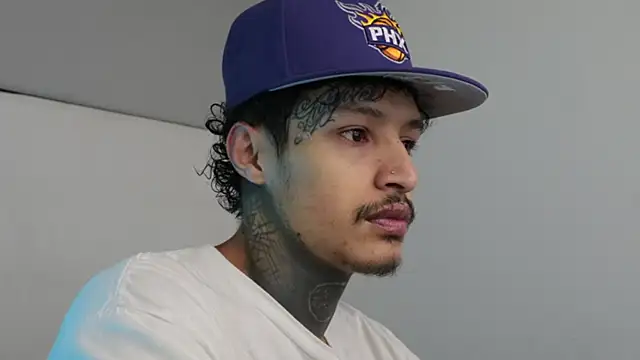 trieone online show from 28, 2, 2025