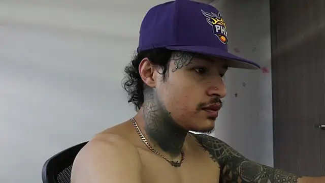 trieone online show from 24, 9, 2025