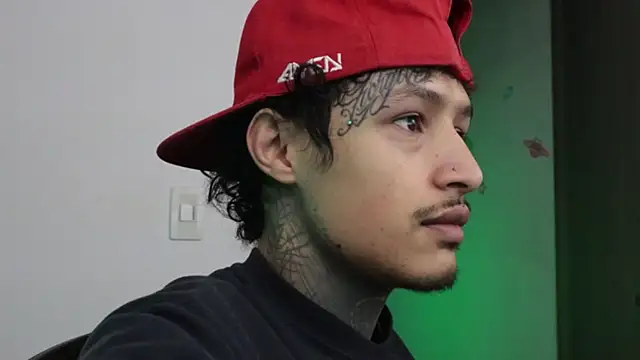 trieone online show from 15, 12, 2025