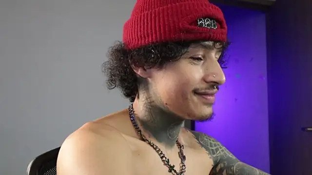 trieone online show from 18, 4, 2026