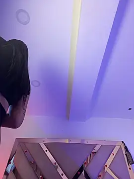 Victoria14  online show from 11, 2, 2026