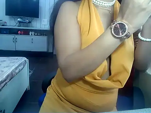 Snapshot of yourradhika chatting on 19, 12, 2025 yourradhika online show from 19, 12, 2025
