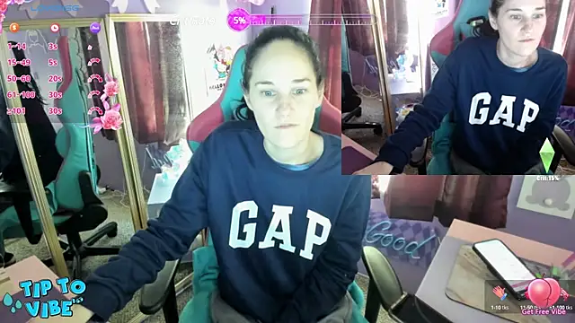 Snapshot of lolabunny9 chatting on 6, 12, 2024 lolabunny9 online show from 6, 12, 2024