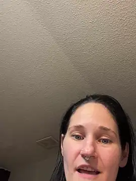 Snapshot of lolabunny9 chatting on 12, 12, 2024 lolabunny9 online show from 12, 12, 2024