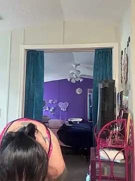 Snapshot of lolabunny9 chatting on 7, 3, 2025 lolabunny9 online show from 7, 3, 2025