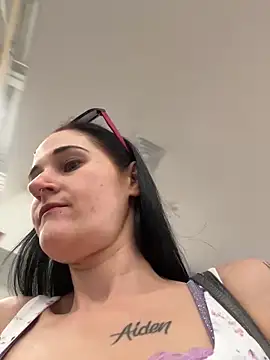 Snapshot of lolabunny9 chatting on 19, 3, 2025 lolabunny9 online show from 19, 3, 2025