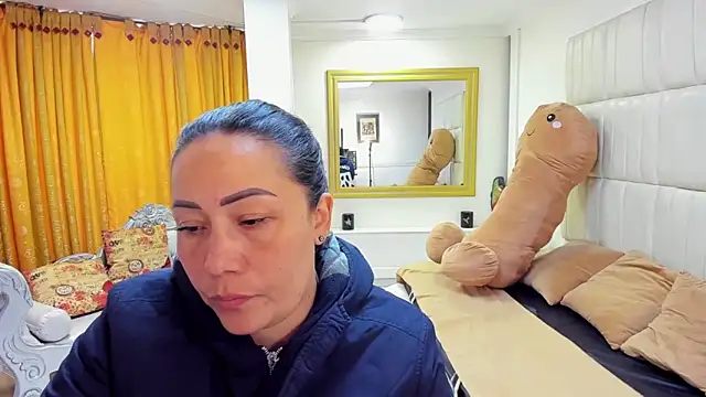 gaby trent online show from 17, 10, 2025