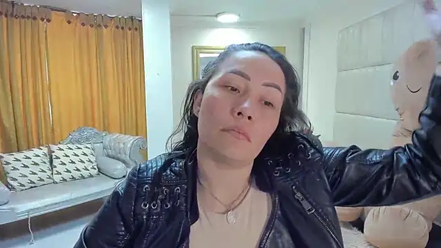 gaby trent online show from 5, 12, 2025