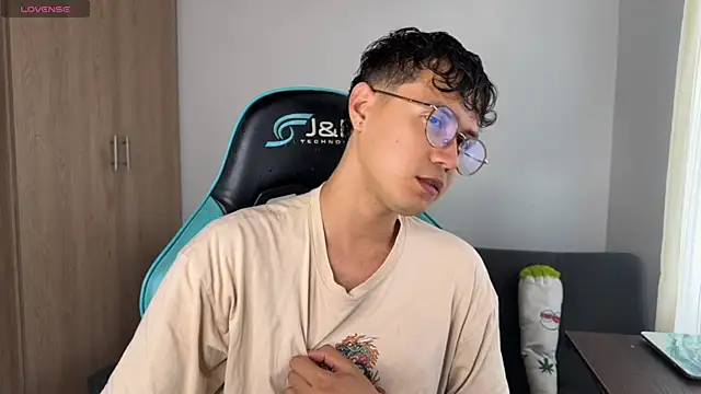 LeaneSeb online show from 5, 4, 2026