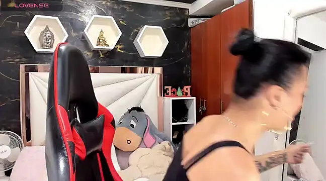 ximena slut 21 online show from 2, 12, 2024