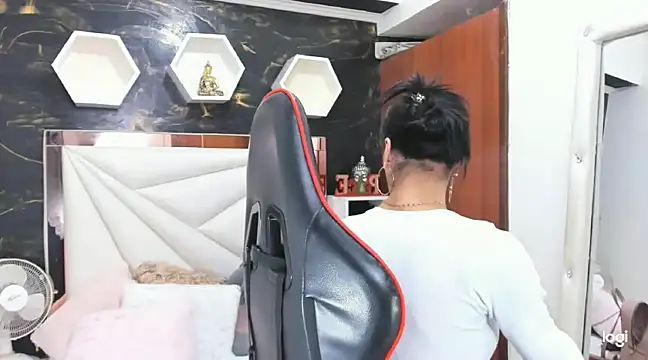 ximena slut 21 online show from 14, 12, 2024