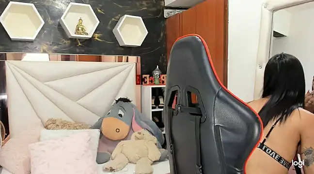 ximena slut 21 online show from 19, 12, 2024