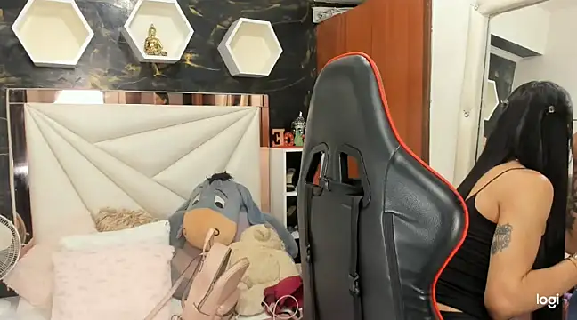 ximena slut 21 online show from 23, 12, 2024