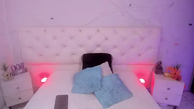 ximena slut 21 online show from 14, 10, 2025