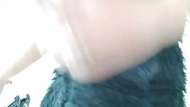 MilfSupreme online show from 2, 3, 2025