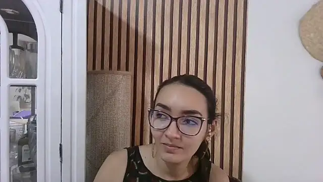 LinzyBaner online show from 13, 2, 2025