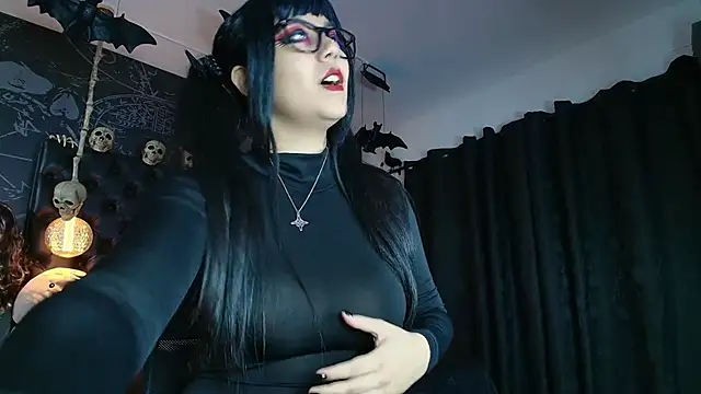 Snapshot of AlexHoe_ chatting on 12, 3, 2026 AlexHoe online show from 12, 3, 2026