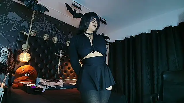 Snapshot of AlexHoe_ chatting on 2, 4, 2026 AlexHoe online show from 2, 4, 2026