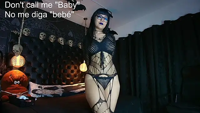 Snapshot of AlexHoe_ chatting on 2, 7, 2026 AlexHoe online show from 2, 7, 2026