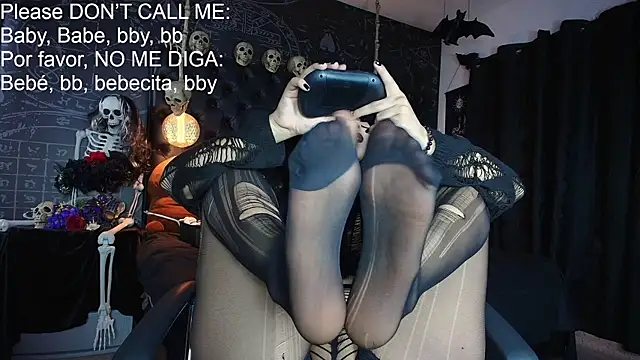 Snapshot of AlexHoe_ chatting on 16, 7, 2026 AlexHoe online show from 16, 7, 2026