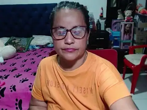 pervert mommy  online show from 15, 2, 2025