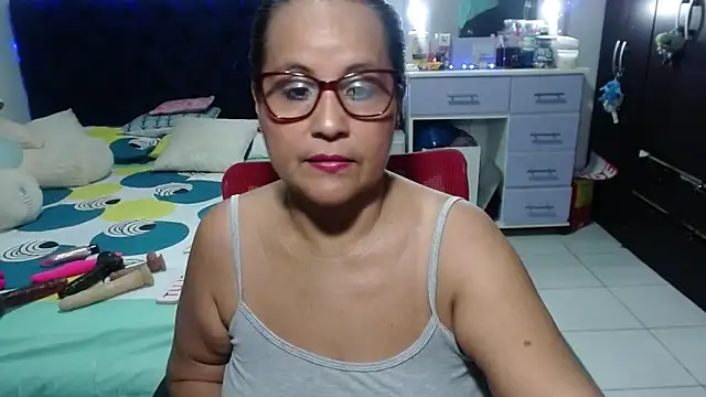 pervert mommy  online show from 25, 2, 2026