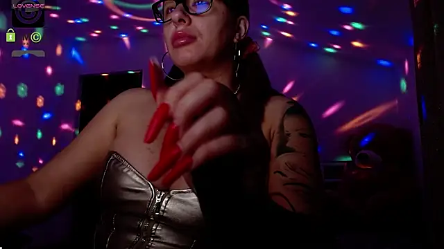 SonyaDevon online show from 10, 3, 2025