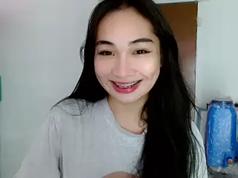 SweetLilly 18 online show from 21, 1, 2025