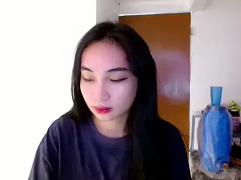 SweetLilly 18 online show from 23, 1, 2025