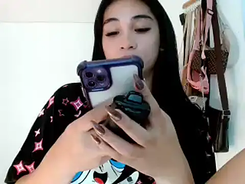 SweetLilly 18 online show from 19, 2, 2025