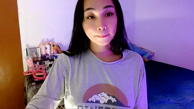 SweetLilly 18 online show from 12, 10, 2025