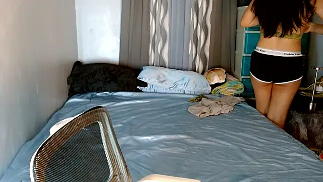 SweetLilly 18 online show from 20, 2, 2026