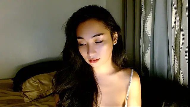 SweetLilly 18 online show from 27, 3, 2026