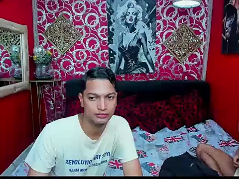 Snapshot of PEINBOYS chatting on 29, 7, 2026 PEINBOYS online show from 29, 7, 2026