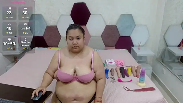 Snapshot of angel_blue chatting on 6, 3, 2026 angel blue online show from 6, 3, 2026