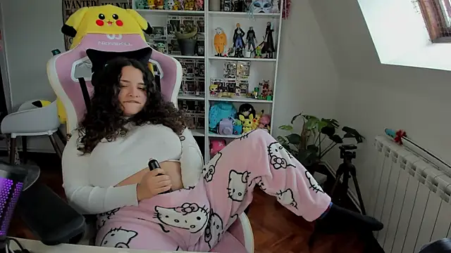 Snapshot of Sweet_sully__ chatting on 5, 1, 2025 Sweet sully online show from 5, 1, 2025