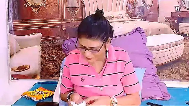 Snapshot of IndianAllure chatting on 12, 6, 2026 IndianAllure online show from 12, 6, 2026