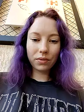 Frost foxy online show from 7, 2, 2025