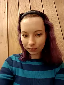 Frost foxy online show from 13, 2, 2025