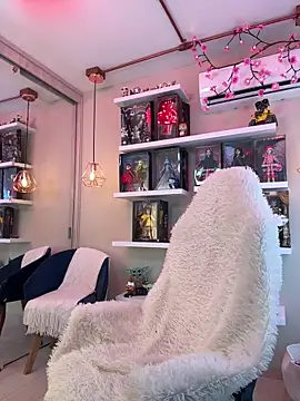 Zoe Bae online show from 28, 3, 2026