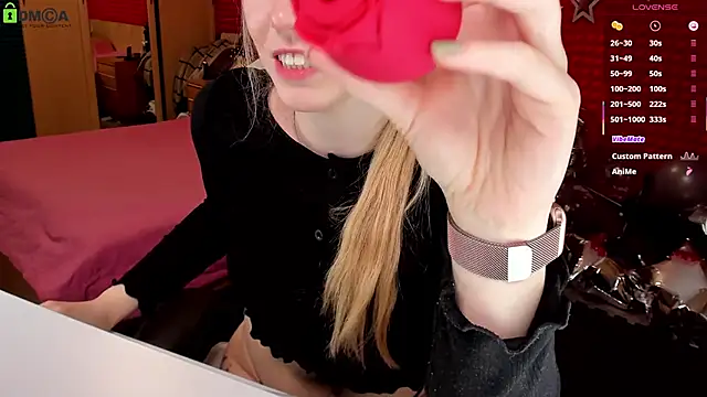 KinsleyHottie online show from 22, 3, 2025