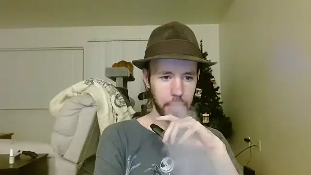 Snapshot of Darking_Yoh chatting on 4, 12, 2024 Darking Yoh online show from 4, 12, 2024