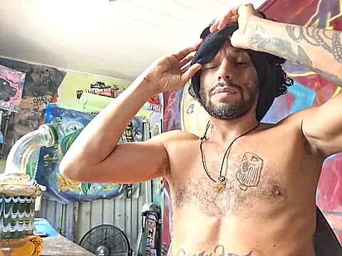 Toycockhot online show from 8, 9, 2025