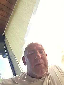 couple211 online show from 5, 6, 2026