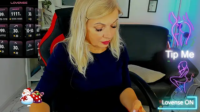 Abby Moore  online show from 4, 3, 2025