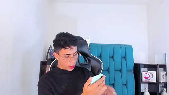 AlanNaughty online show from 19, 2, 2025