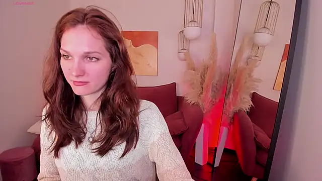 MirandaGlow online show from 24, 4, 2026