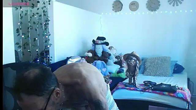 mycock2474u online show from 15, 3, 2025