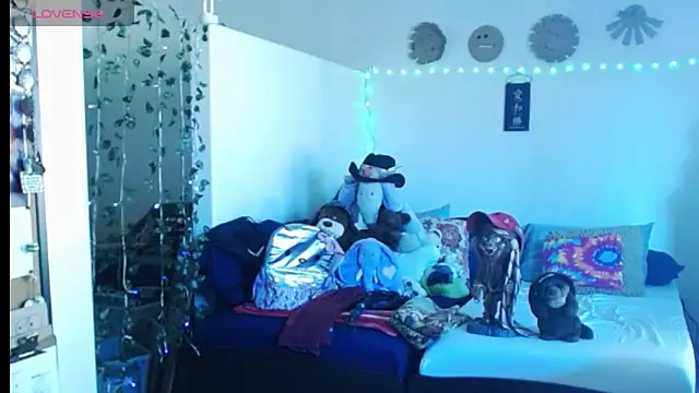 mycock2474u online show from 22, 3, 2025