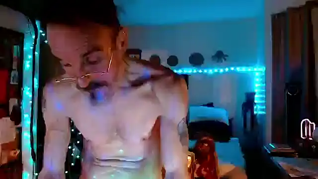 mycock2474u online show from 26, 9, 2025